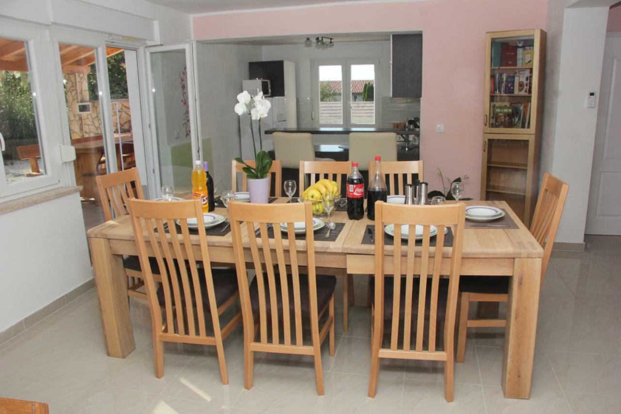 Vacation House "Viola" Fažana Екстериор снимка