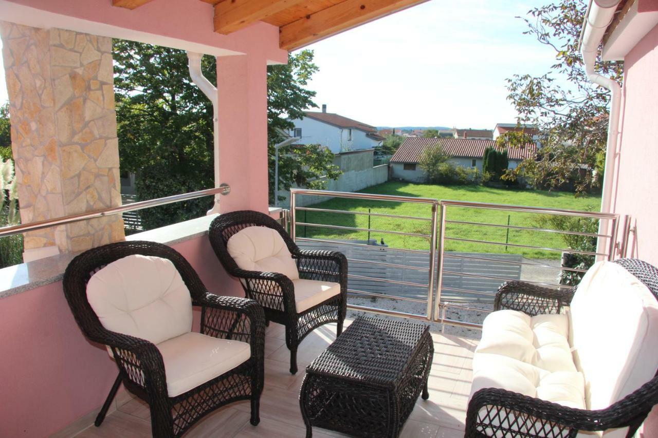 Vacation House "Viola" Fažana Екстериор снимка